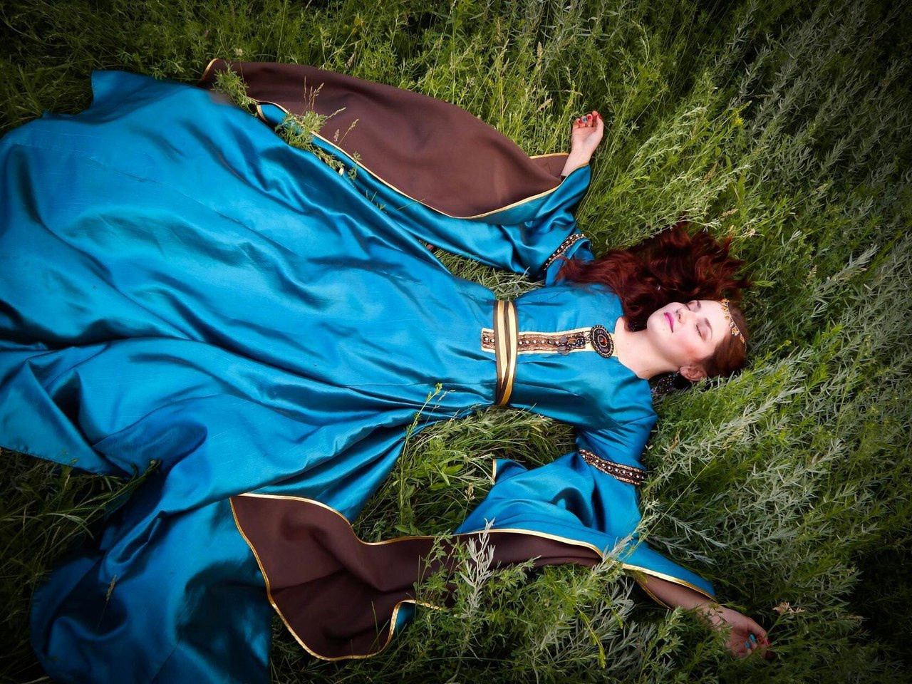 Женские костюмы и платья для фотосъемки. Семейный фотограф в Барнауле, Горный Алтай, Заринск, Алейск