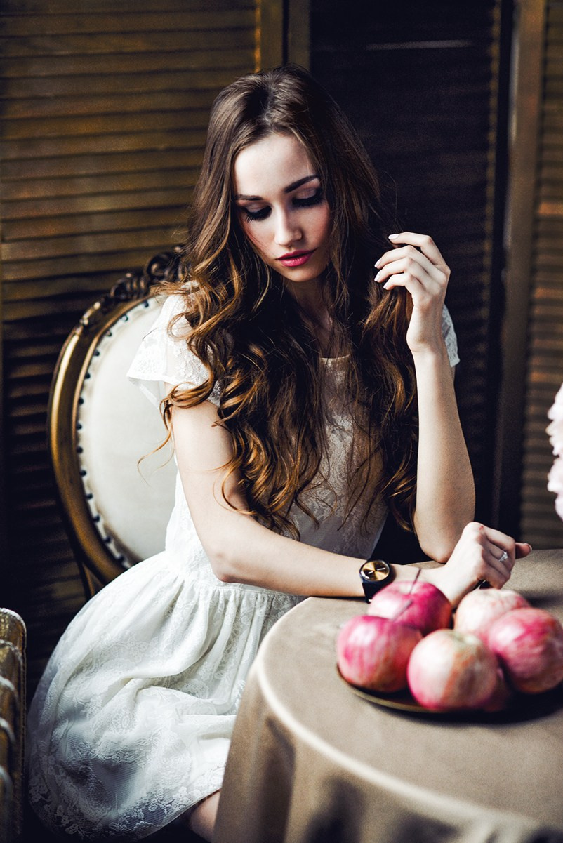 Фотосессия девушки в фотостудии «Light & Soul» I Нижний Новгород . Юная Юля Лескова.