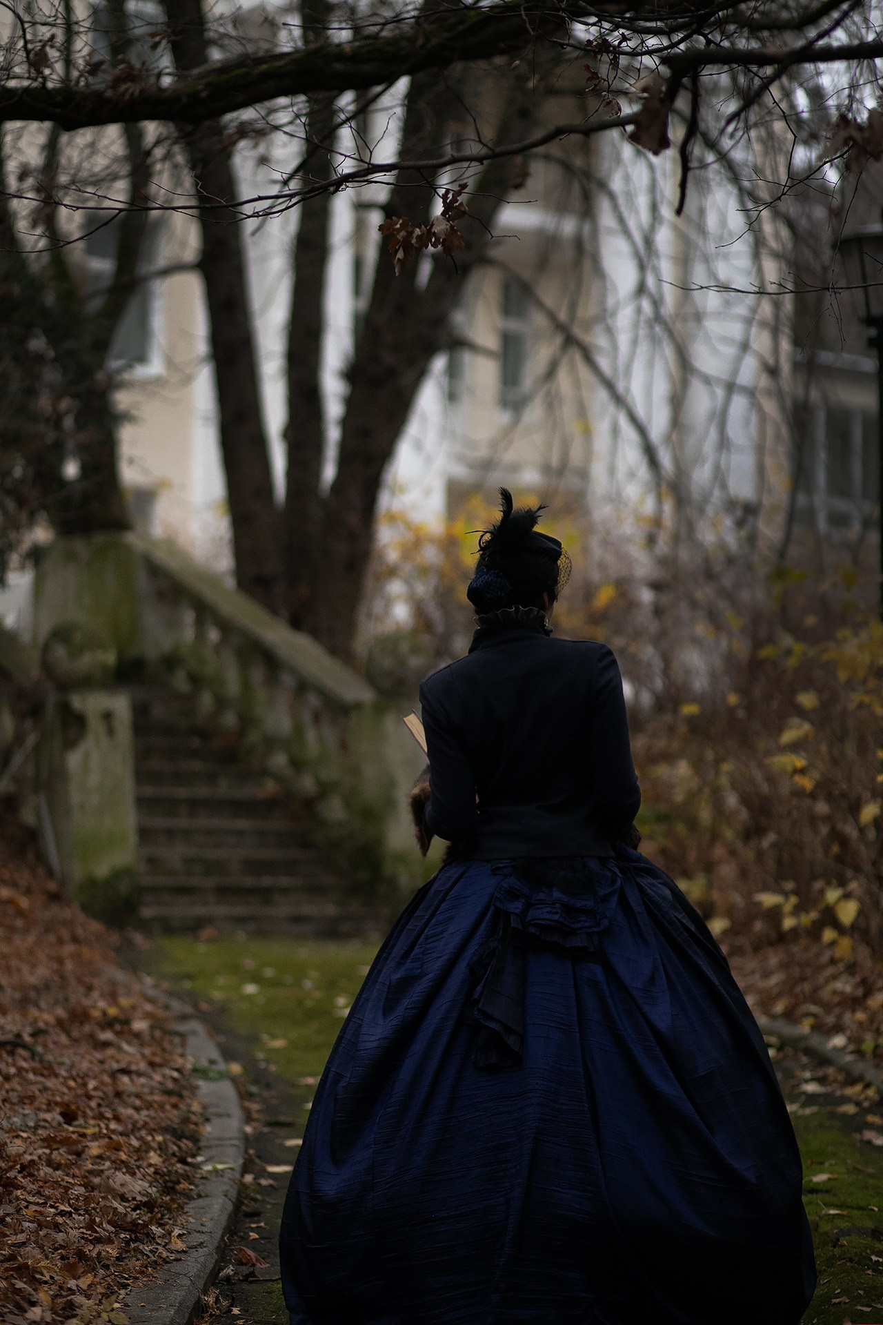 Мария. Прогулка. Художественная винтажная фотография