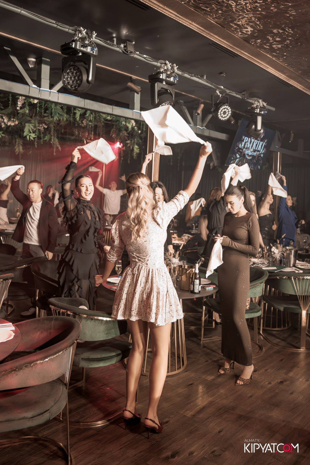 PATRIKI RESTAURANT. КИПЯТКОМ АЛМАТЫ!