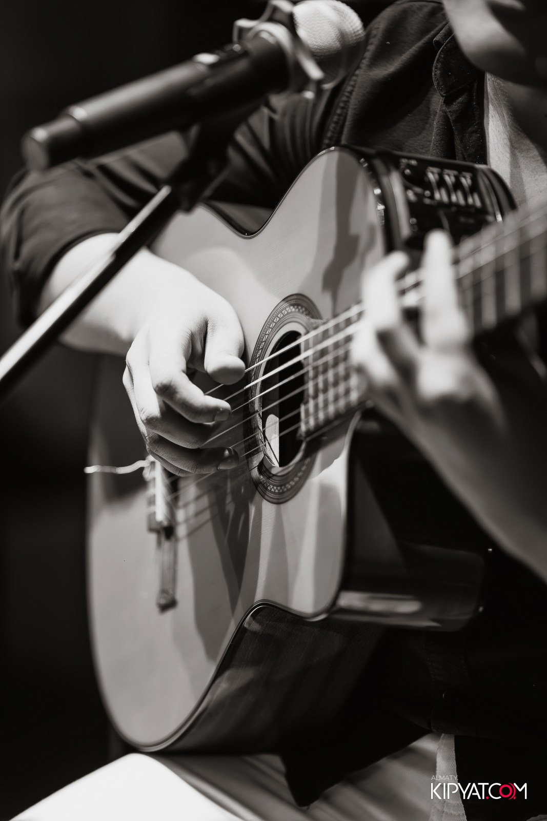 MYKONOS BAR. КИПЯТКОМ АЛМАТЫ!