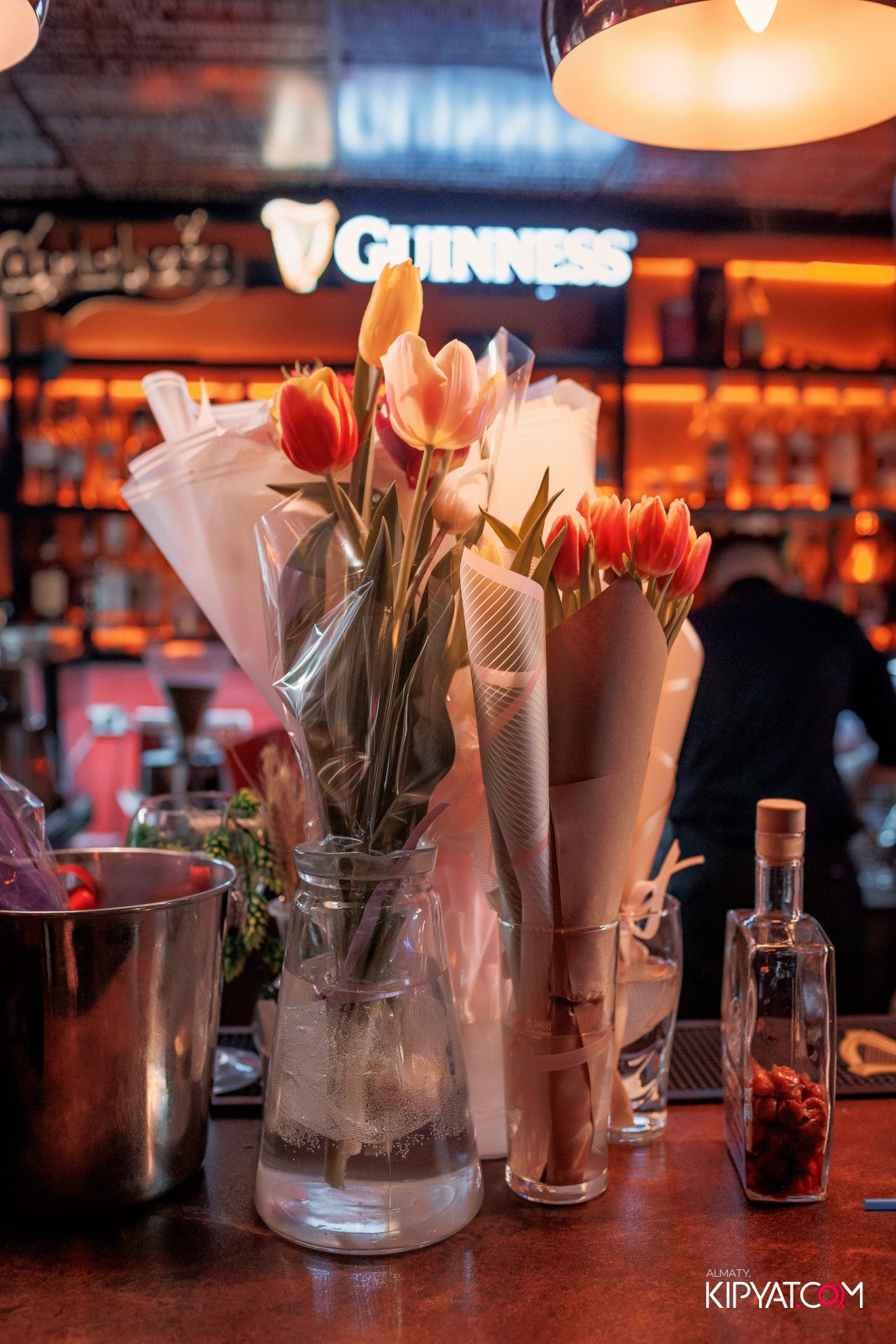 MAPACHE BAR. КИПЯТКОМ АЛМАТЫ!