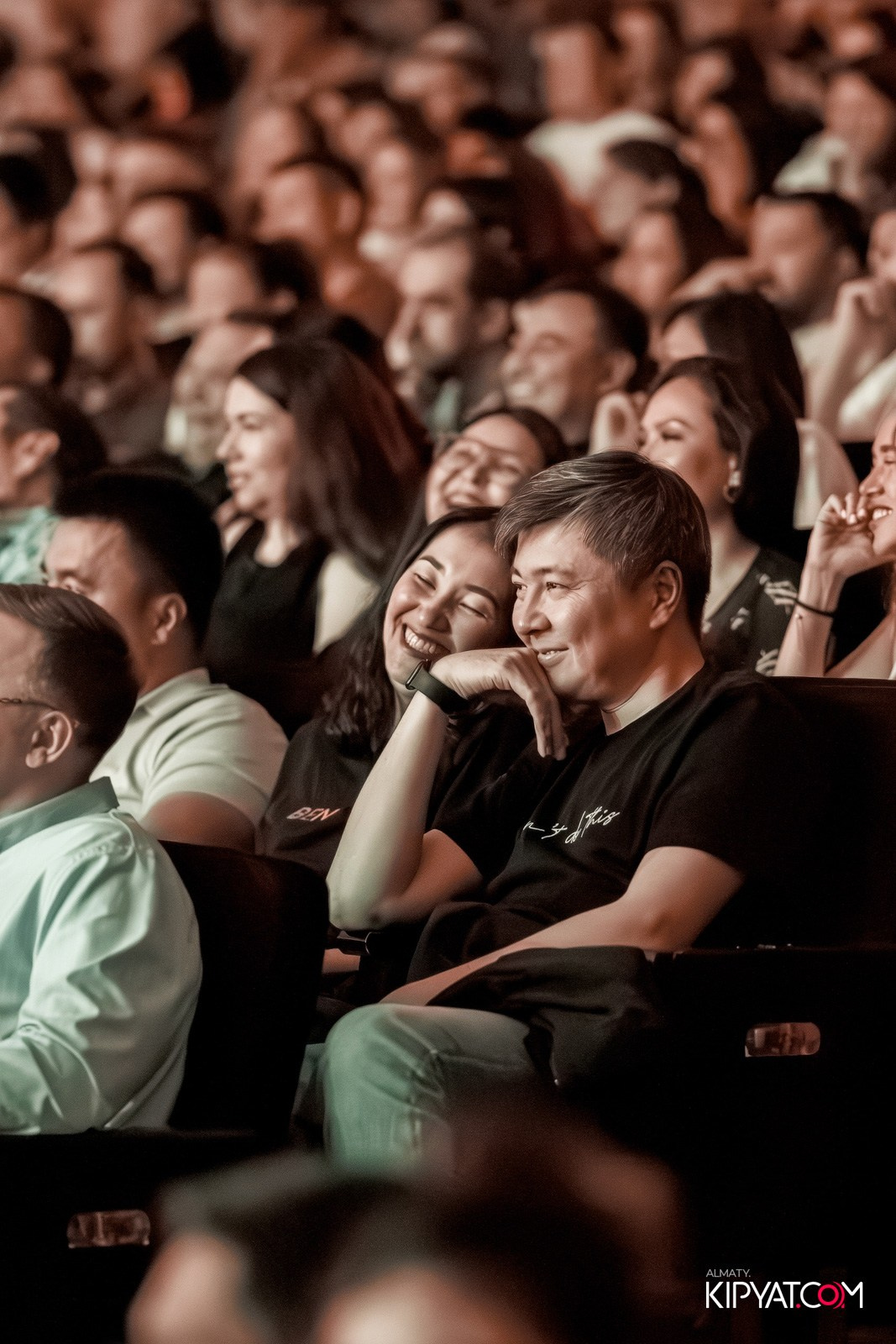 STAND UP КОНЦЕРТ АЛЕКСАНДА МЕРКУЛЬ. КИПЯТКОМ АЛМАТЫ!