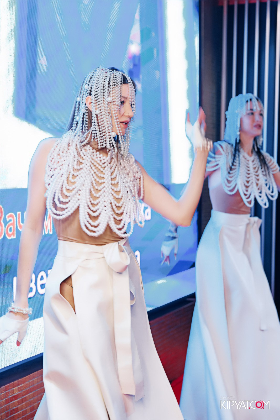 ЗАЯ, НА БИС. КИПЯТКОМ АЛМАТЫ!