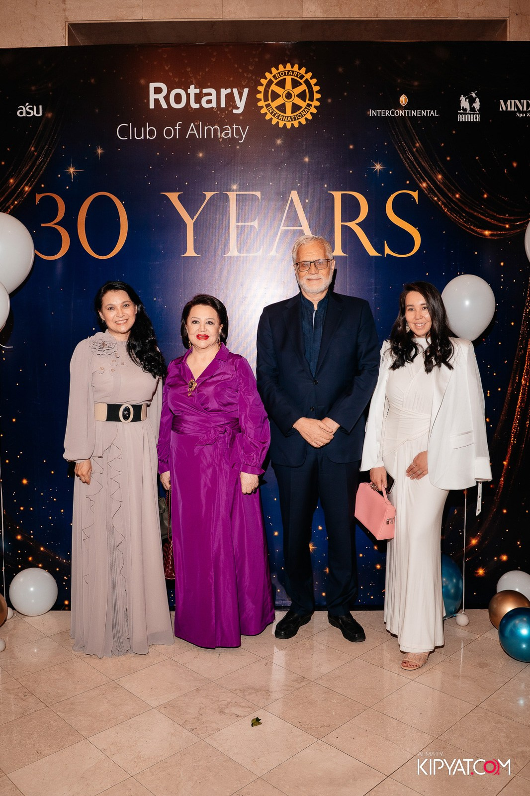 БЛАГОТВОРИТЕЛЬНЫЙ УЖИН В ЧЕСТЬ 30-ЛЕТИЯ ROTARY CLUB OF ALMATY. КИПЯТКОМ АЛМАТЫ!