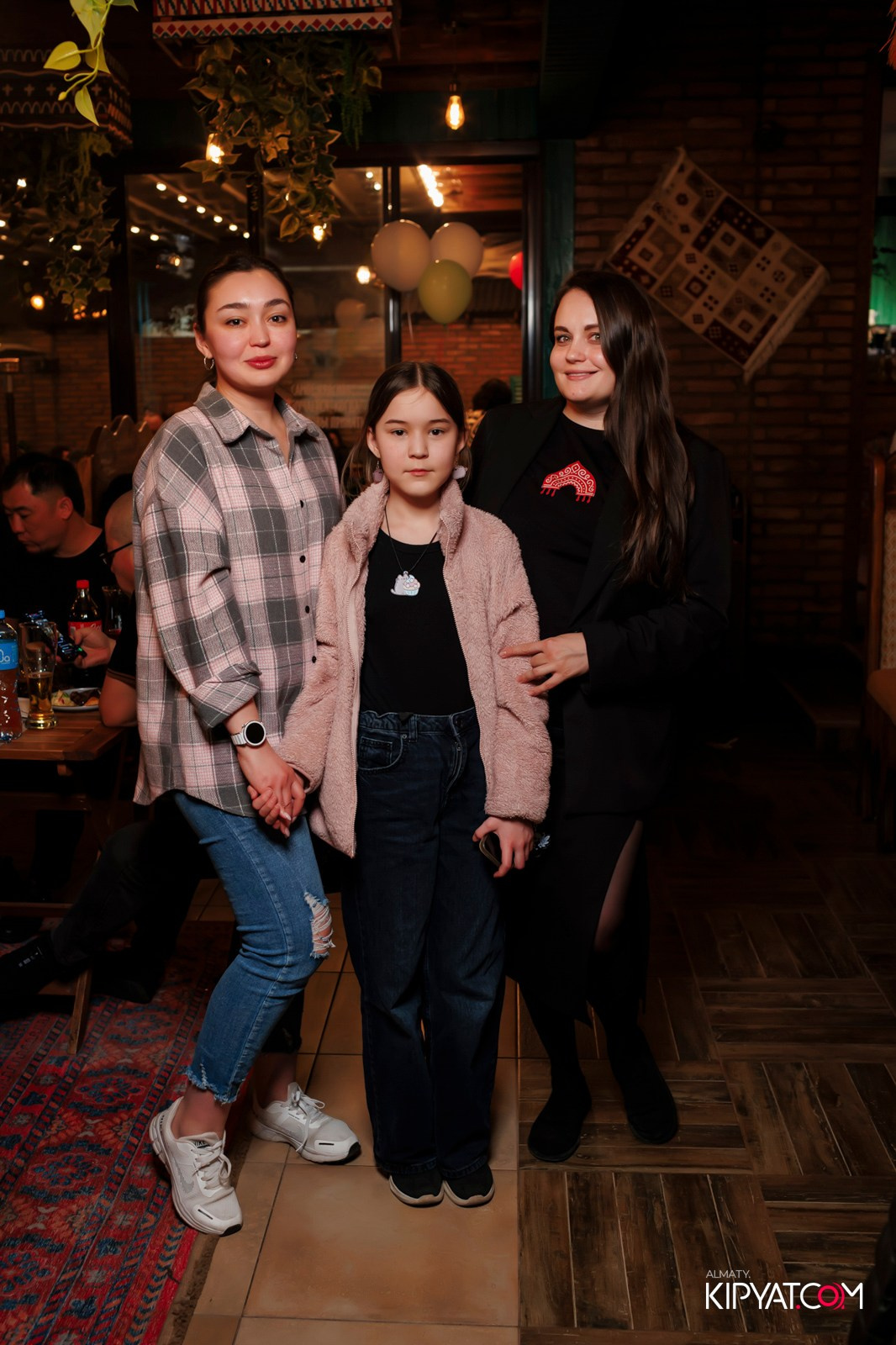 ДАДИАНИ. КИПЯТКОМ АЛМАТЫ! Фотосъемка мероприятий в Алматы