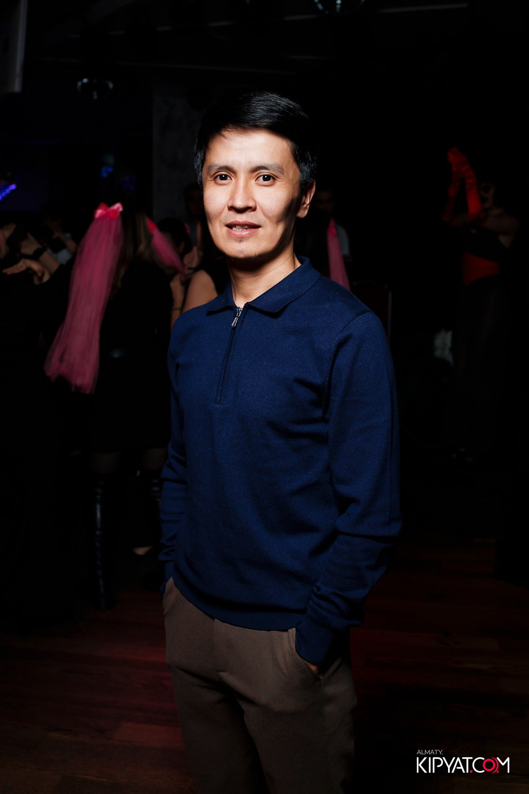 УХО И МЕДВЕДЬ НА КУРМАНГАЗЫ. КИПЯТКОМ АЛМАТЫ! Фотосъемка мероприятий в Алматы