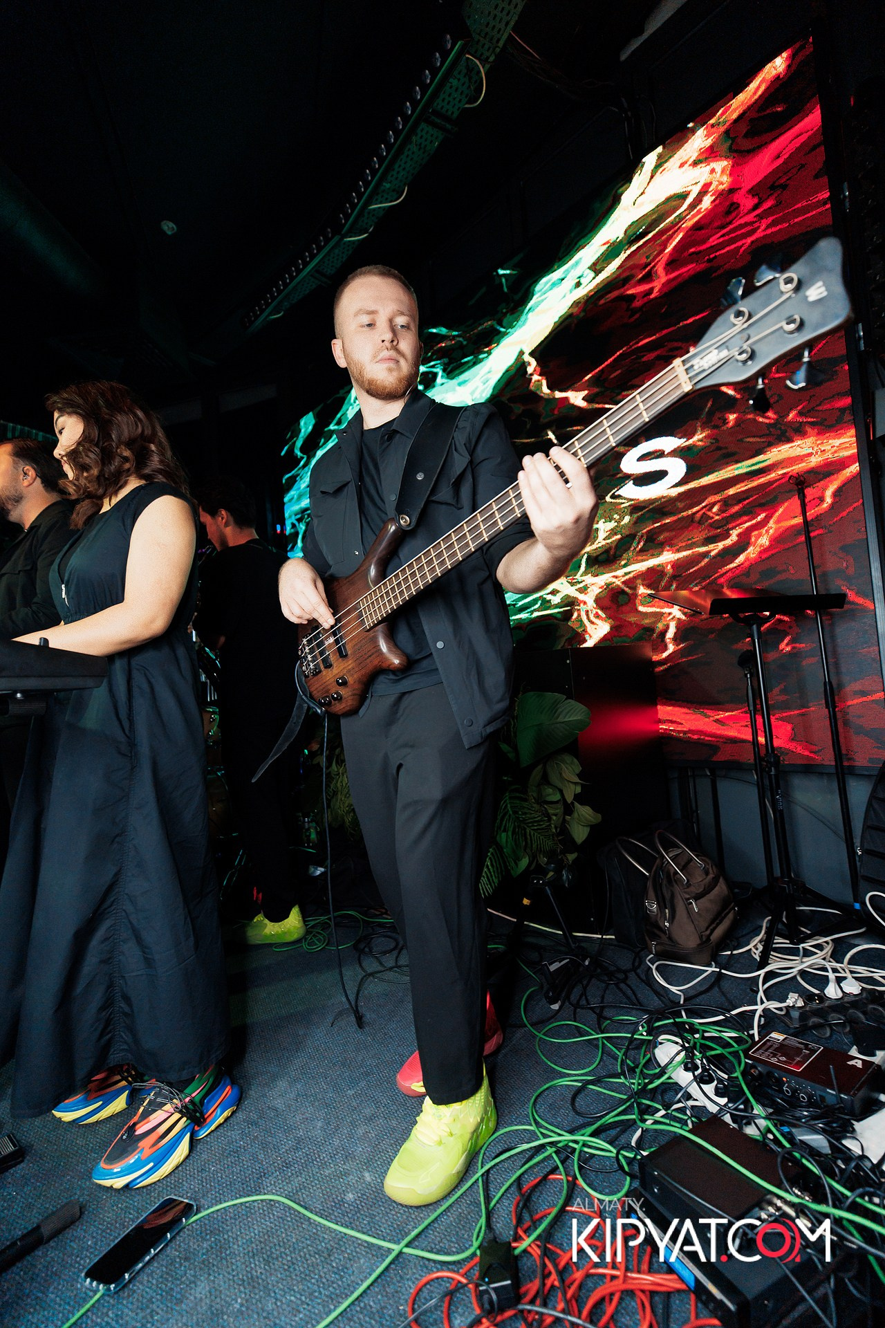 Friends bar & terrace. КИПЯТКОМ АЛМАТЫ! Фотосъемка мероприятий в Алматы