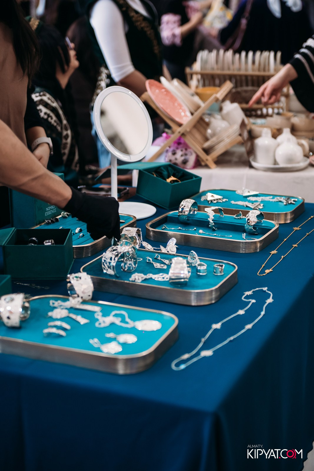 ETHNO POP-UP STORE NAURYZ B SADU ARENA. КИПЯТКОМ АЛМАТЫ!