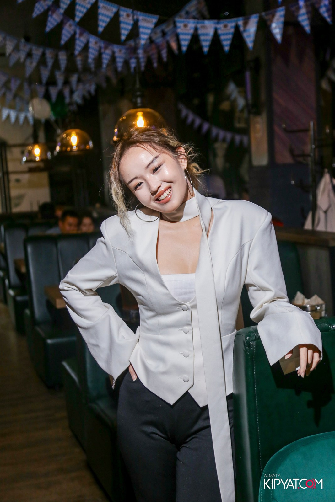 OKTOBERFEST — ПИНТА НА АЛТЫНСАРИНА. КИПЯТКОМ АЛМАТЫ!