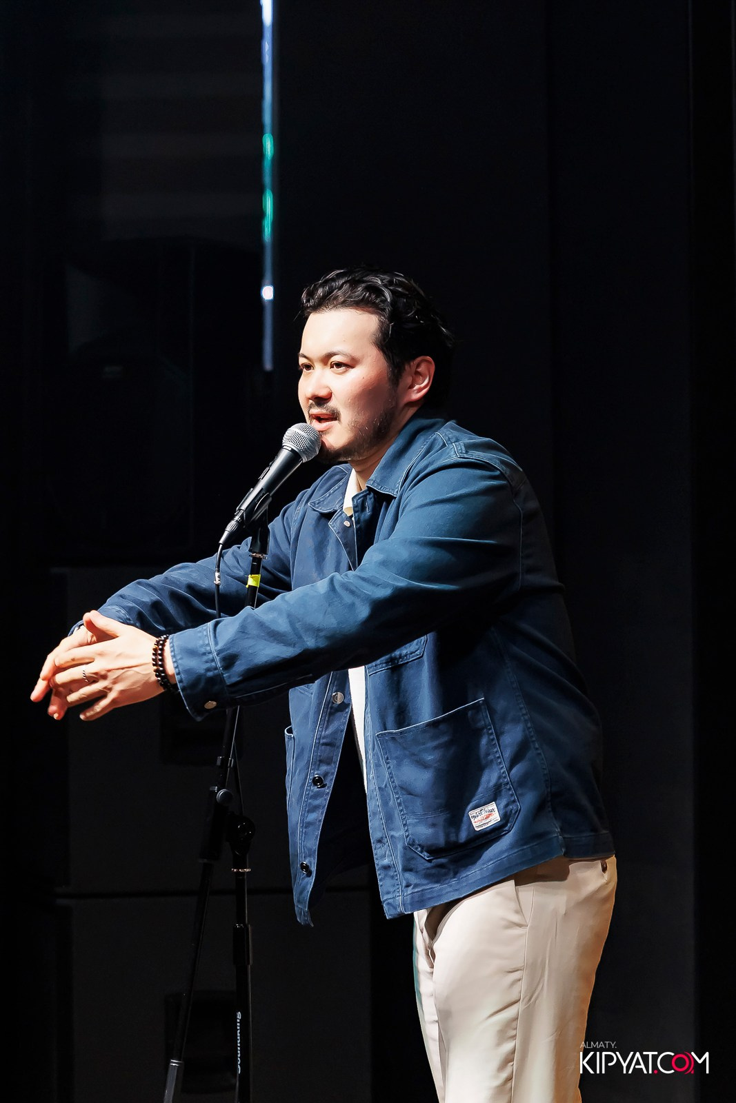STAND UP КОНЦЕРТ АЛЕКСАНДА МЕРКУЛЬ. КИПЯТКОМ АЛМАТЫ! Фотосъемка мероприятий в Алматы