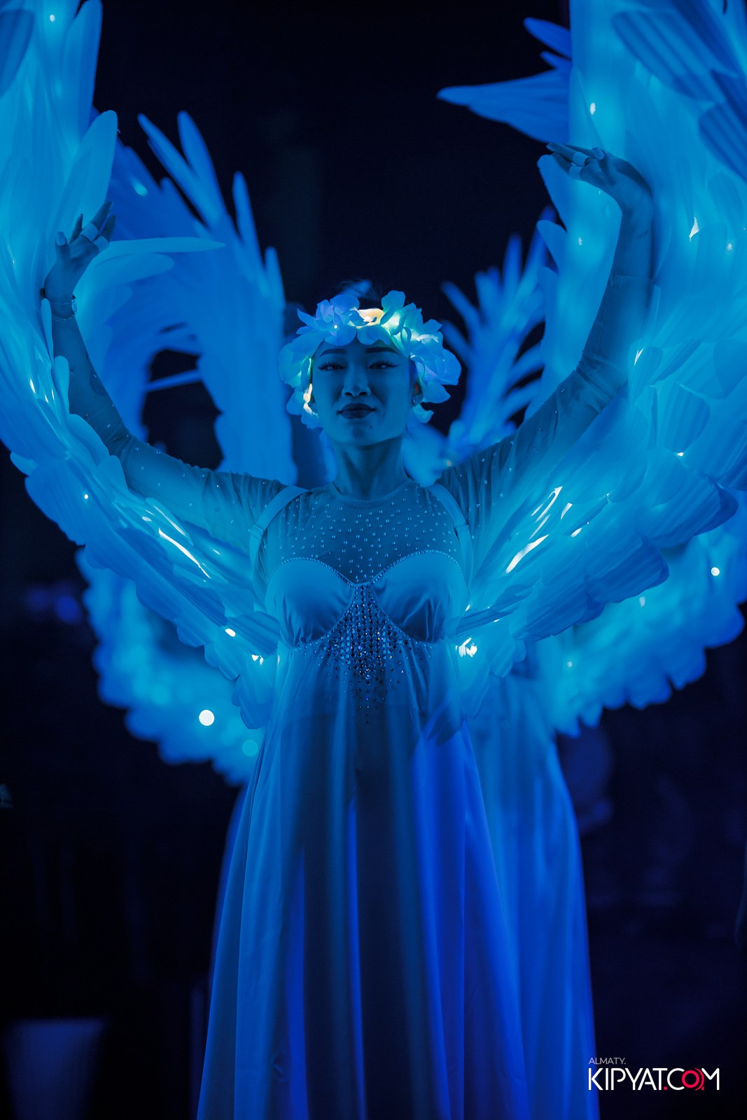 FRIENDS BAR & TERRACE. КИПЯТКОМ АЛМАТЫ!