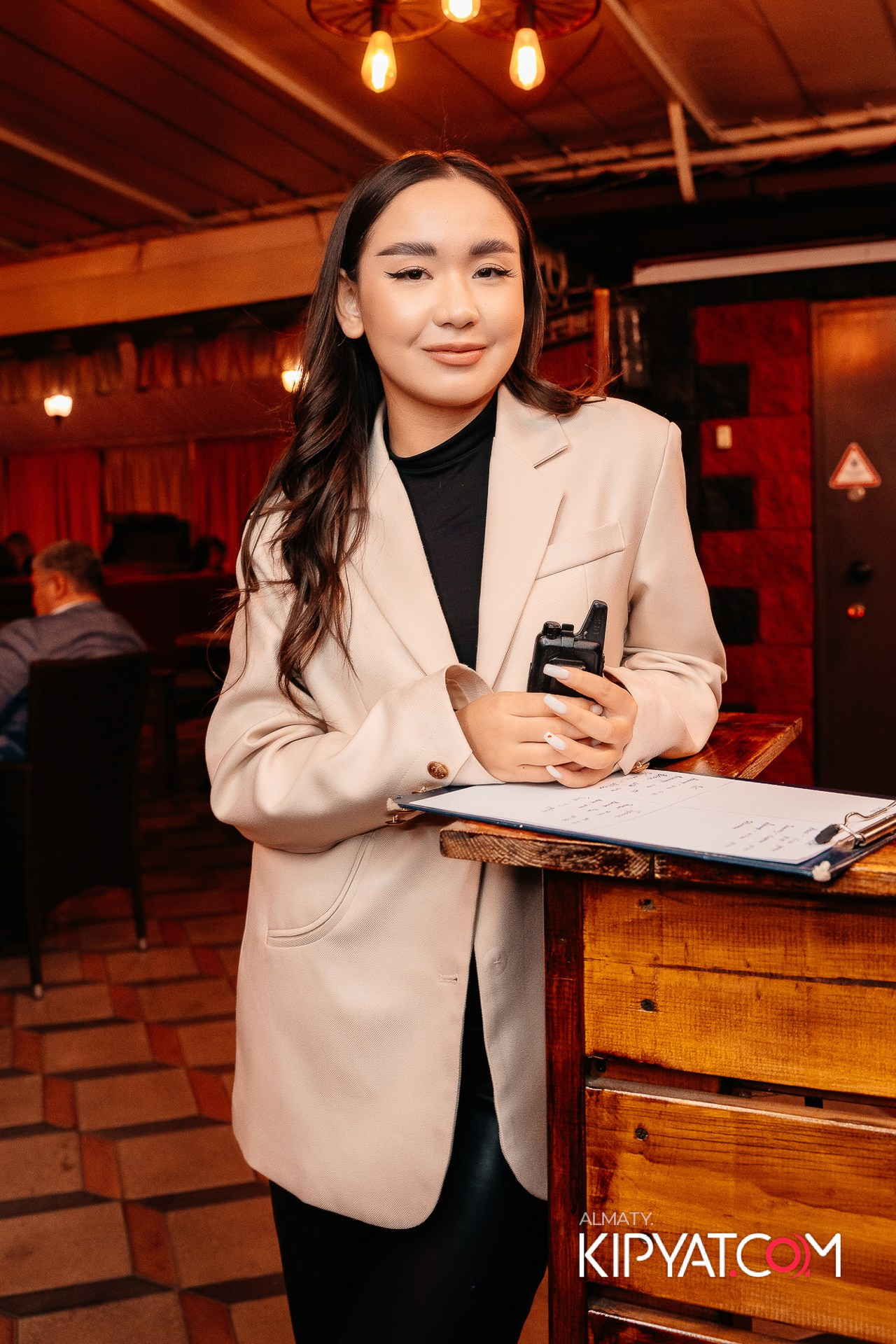 Munchen на Сейфуллина. КИПЯТКОМ АЛМАТЫ!