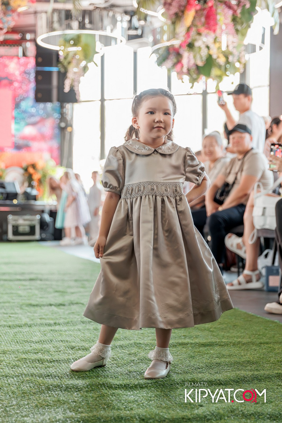 PROM KIDS FASHION SHOW. КИПЯТКОМ АЛМАТЫ!