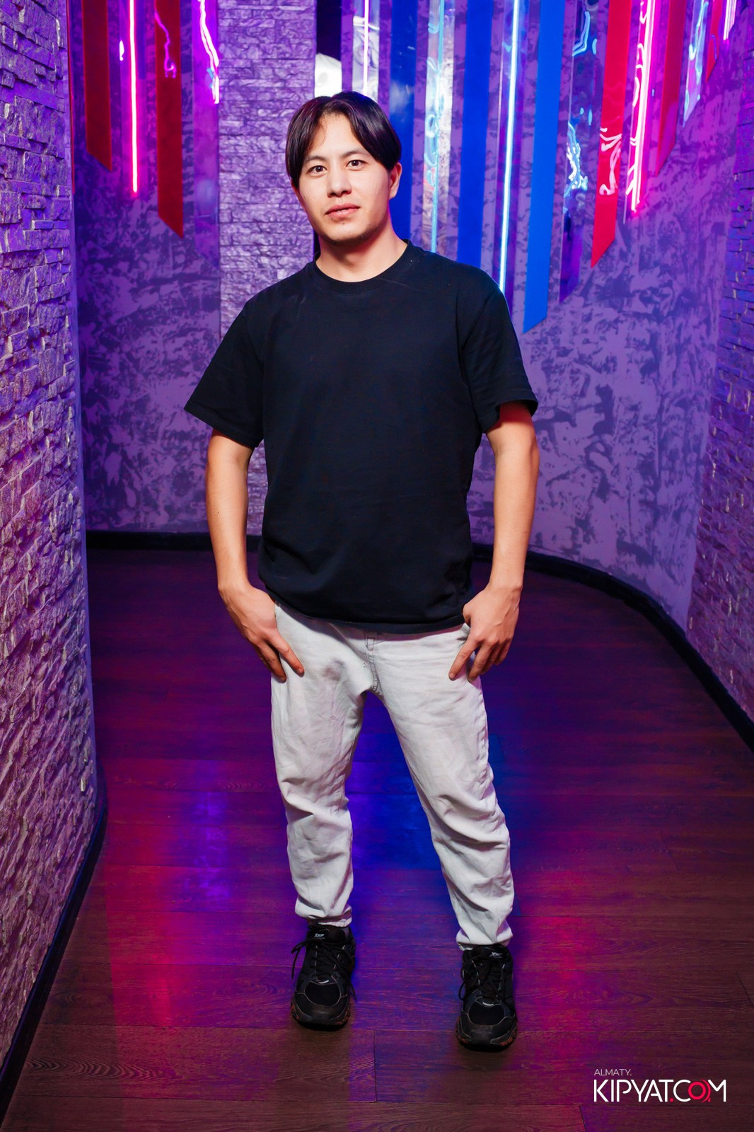 УХО И МЕДВЕДЬ НА ГАГАРИНА. КИПЯТКОМ АЛМАТЫ!