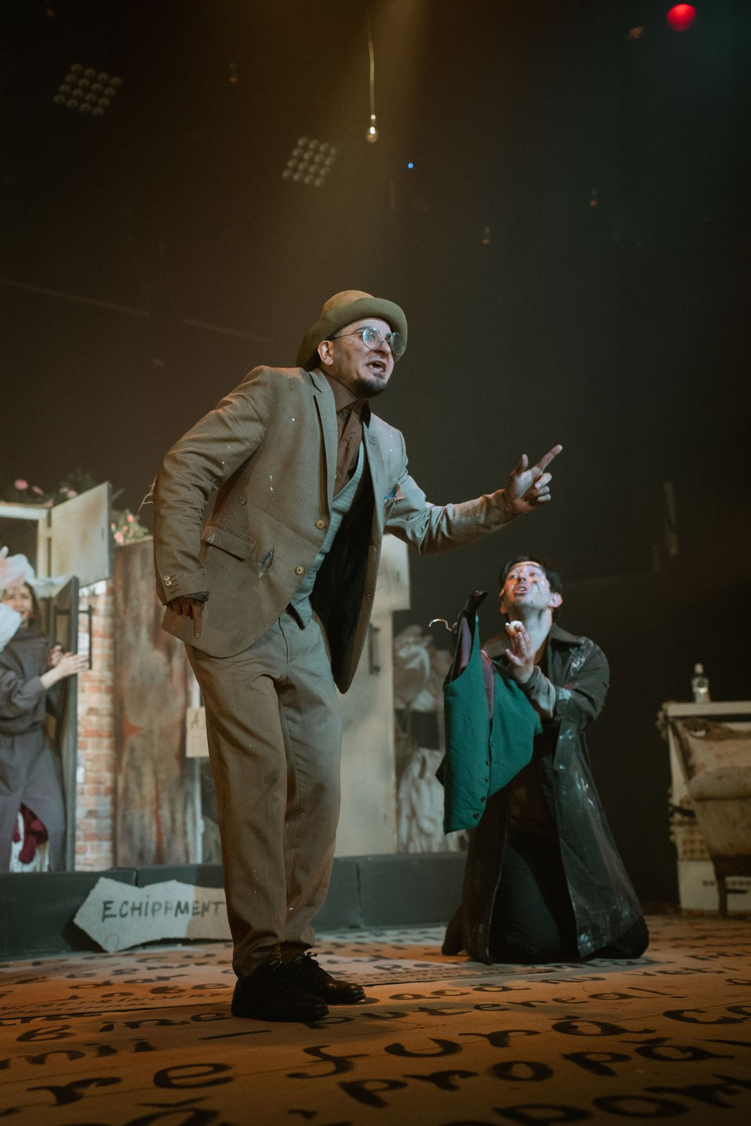 «Трехгрошовая опера». Режиссёр Даниил Филиппович