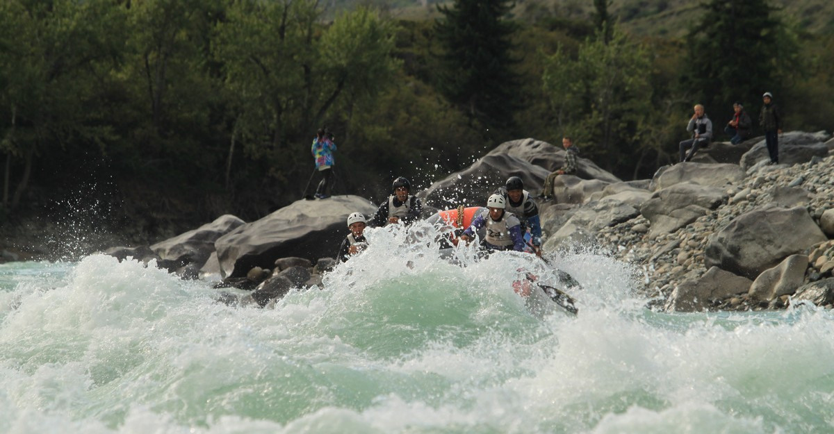 Рафтинг. Фотограф Эдуард Алмадаков