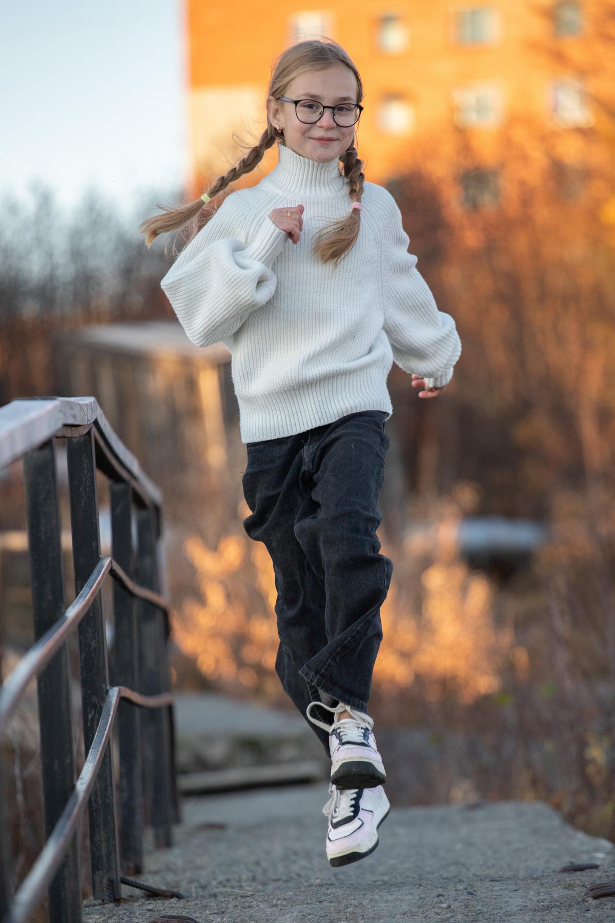 № 7. Фотограф Эдуард Алмадаков