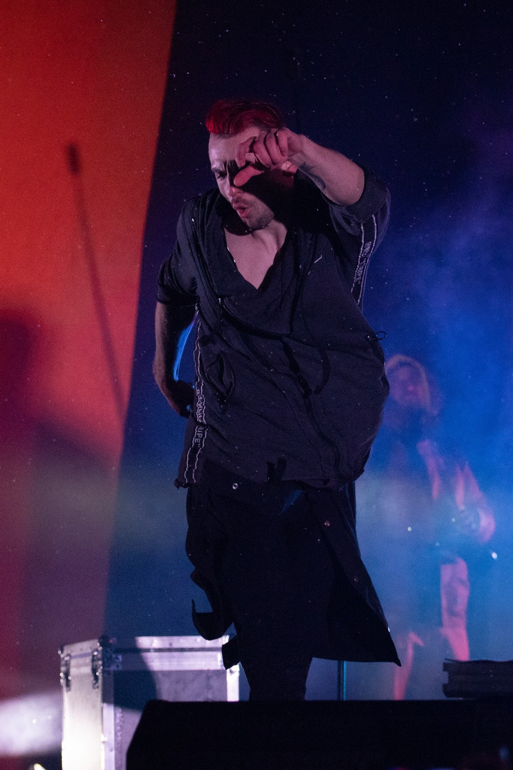 Фото с концерта. Фотограф Эдуард Алмадаков