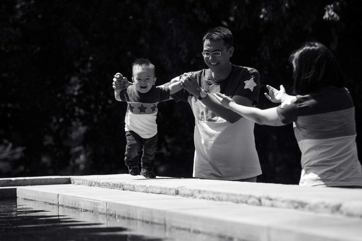 Семейная. BWstudio — фотостудия черно-белой фотографии Алматы. Фотограф Алматы. Фотостудия Алматы
