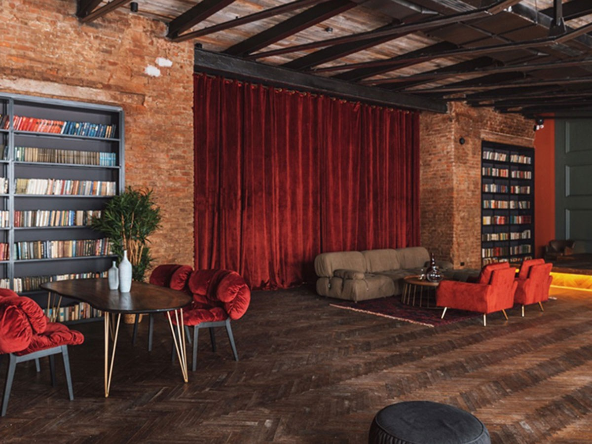 Фотостудия 250 — White Хохловка. Фотограф Александра Сыщенко