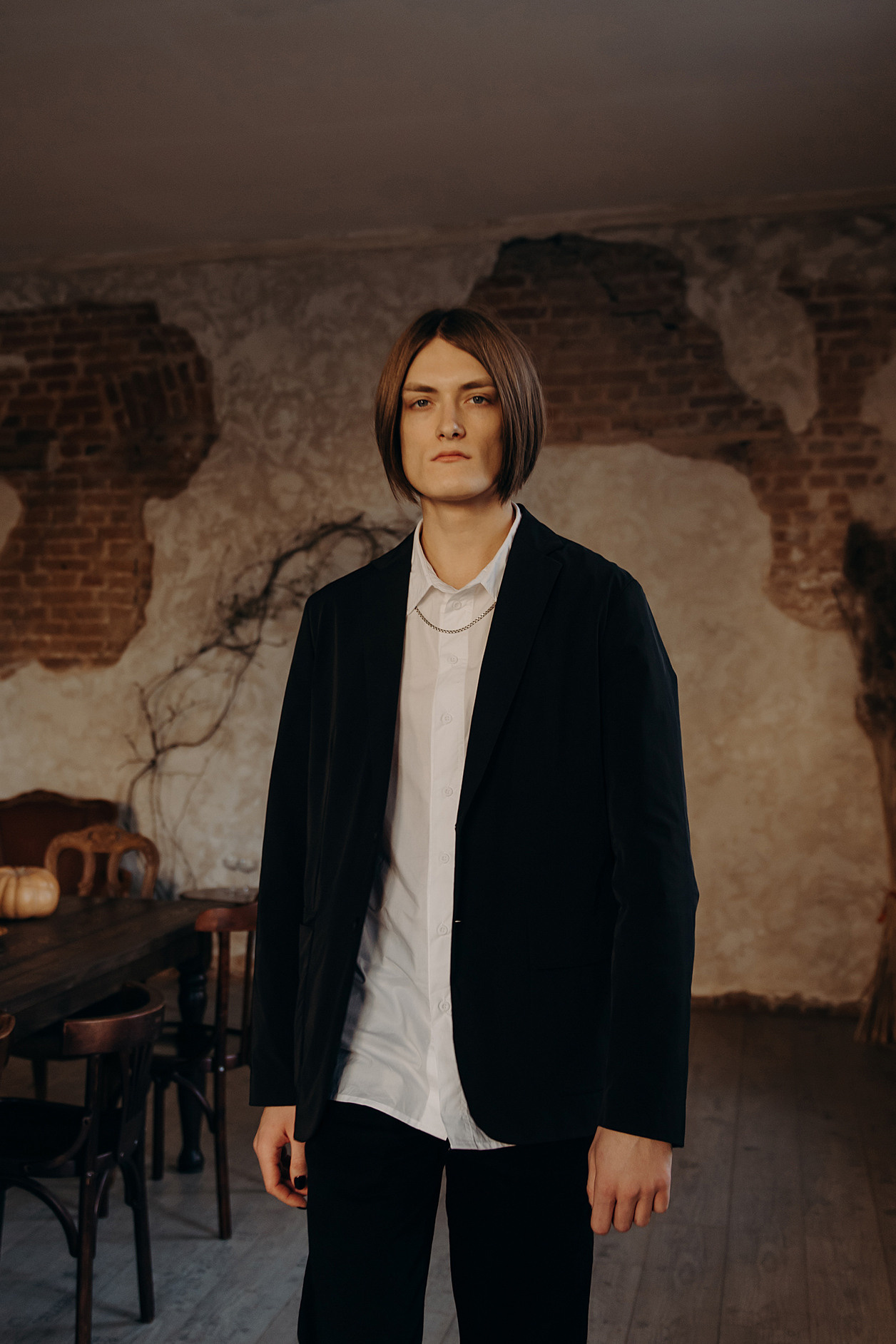 мужская фотосессия в пространстве Villa del Vento