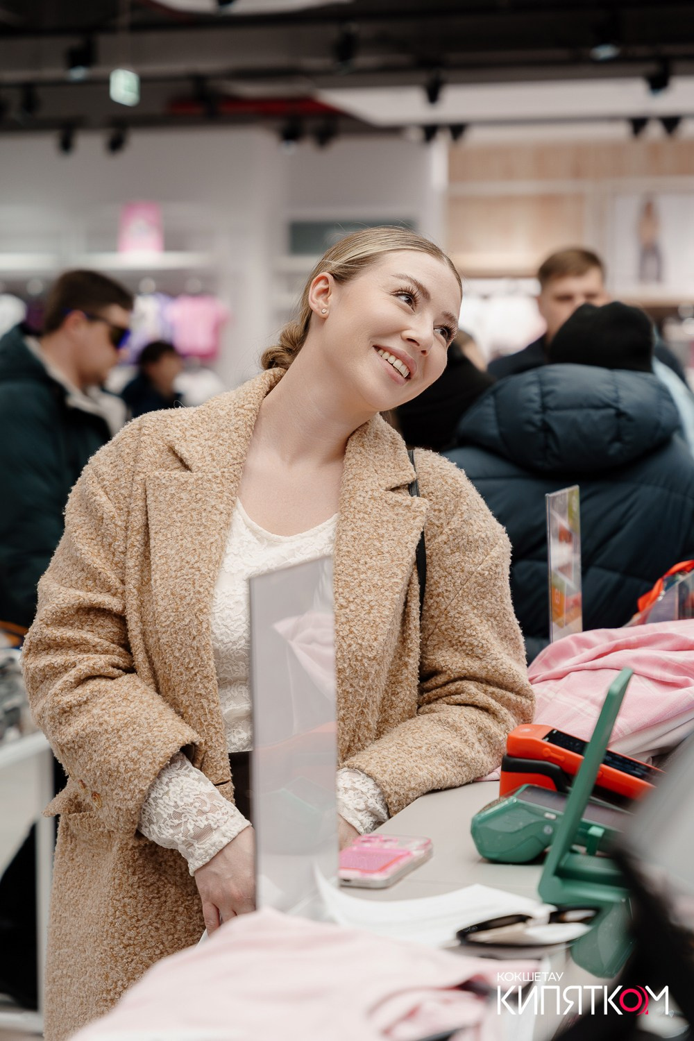 GLORIA JEANS. КИПЯТКОМ КОКШЕТАУ