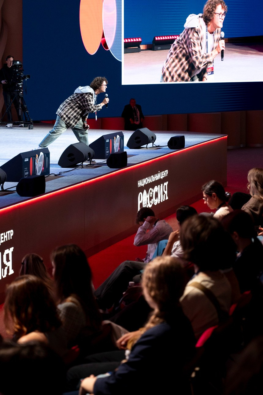 Российская креативная неделя. Фотограф для бизнеса Антон Горин