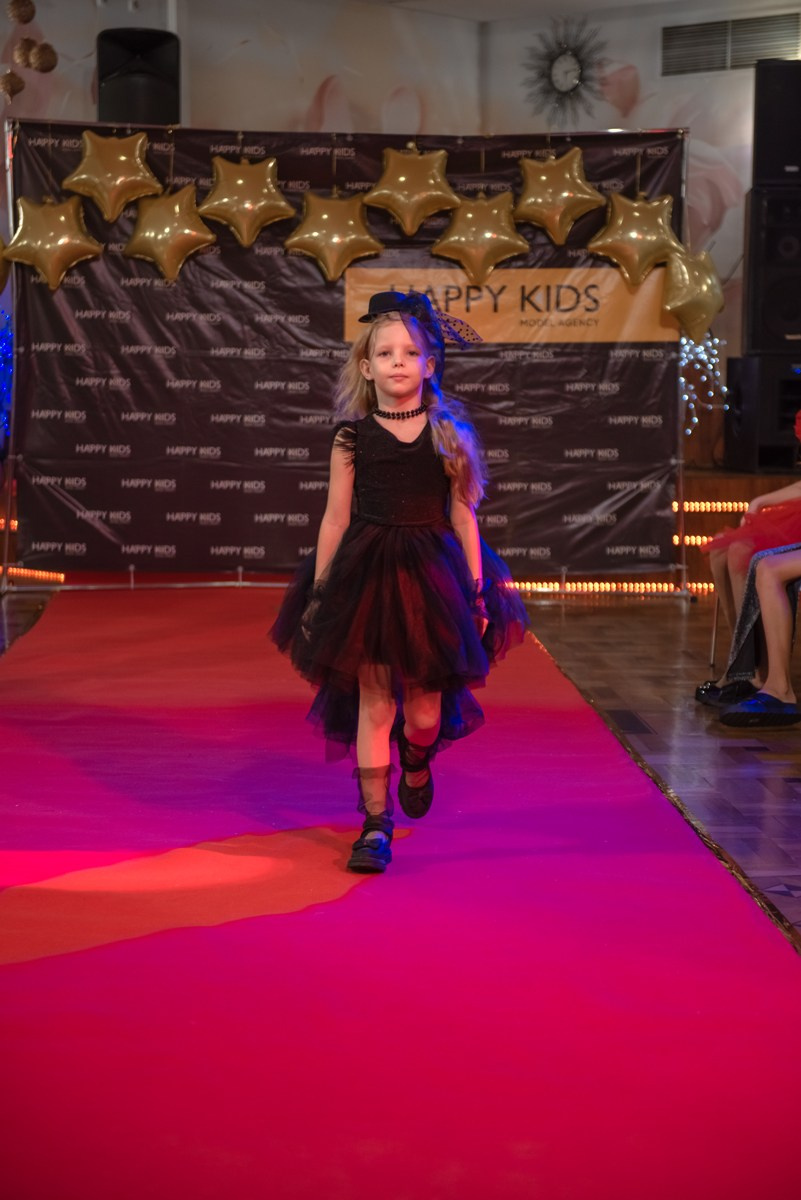 HAPPYkids дефиле санаторий Октябрьский. Семейный и коммерческий фотограф в Сочи Александр Бодунов