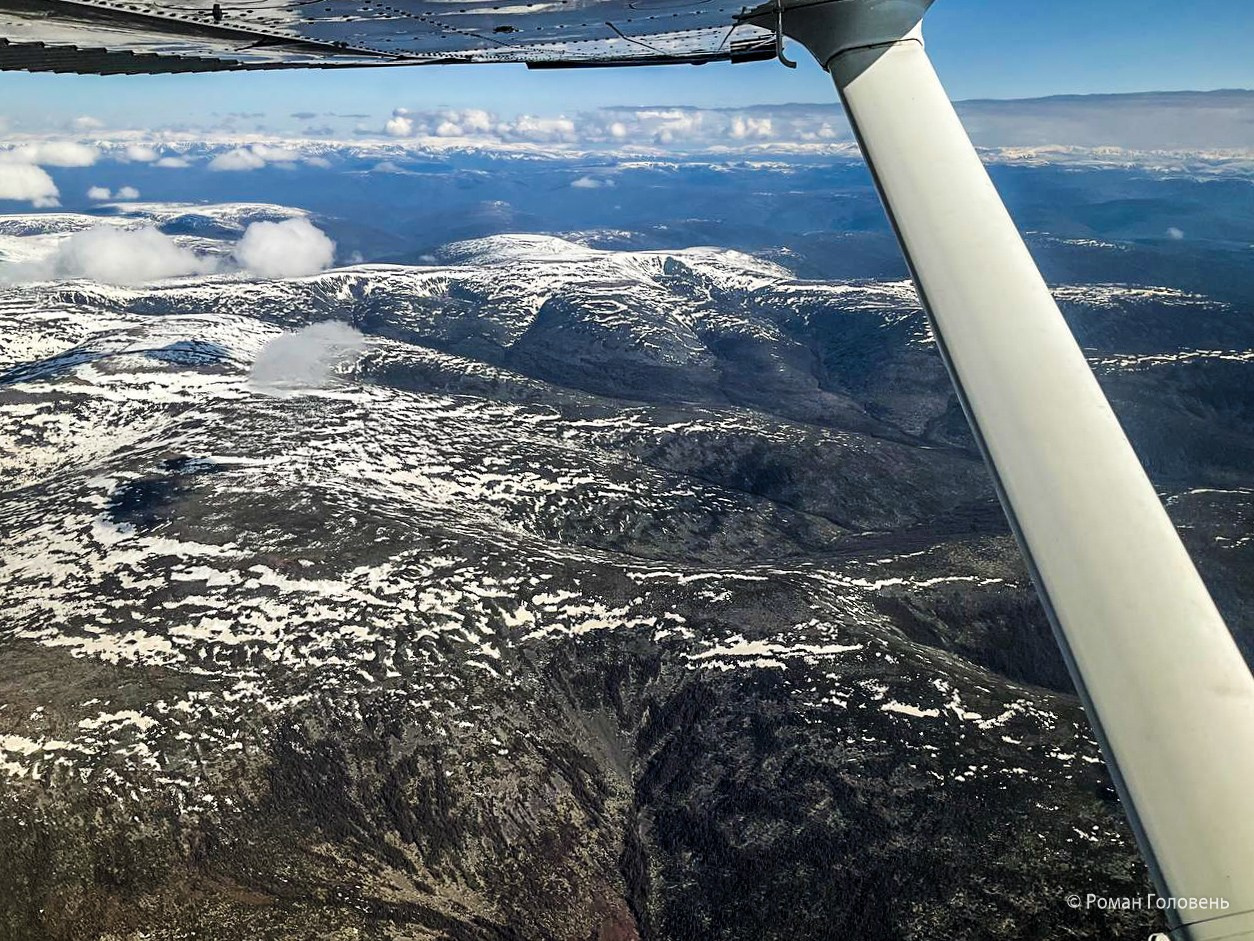 Перегон Cessna-206 из Москвы в Нерюнгри (2023г). Фотоальбом показывающий увлекательный мир авиации и мир медведей Андрея Иванова