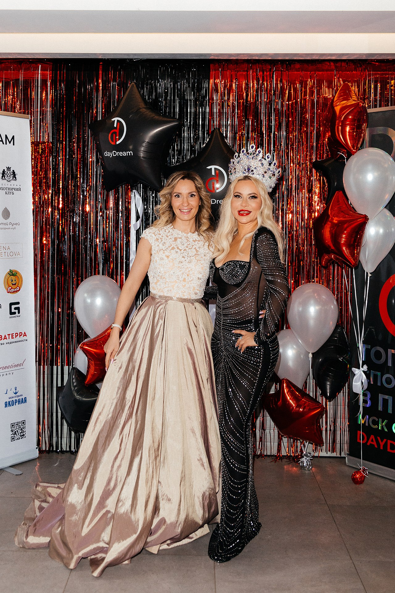 Репортаж в автосалоне. Светский фотограф Санкт-Петербург и ЛО