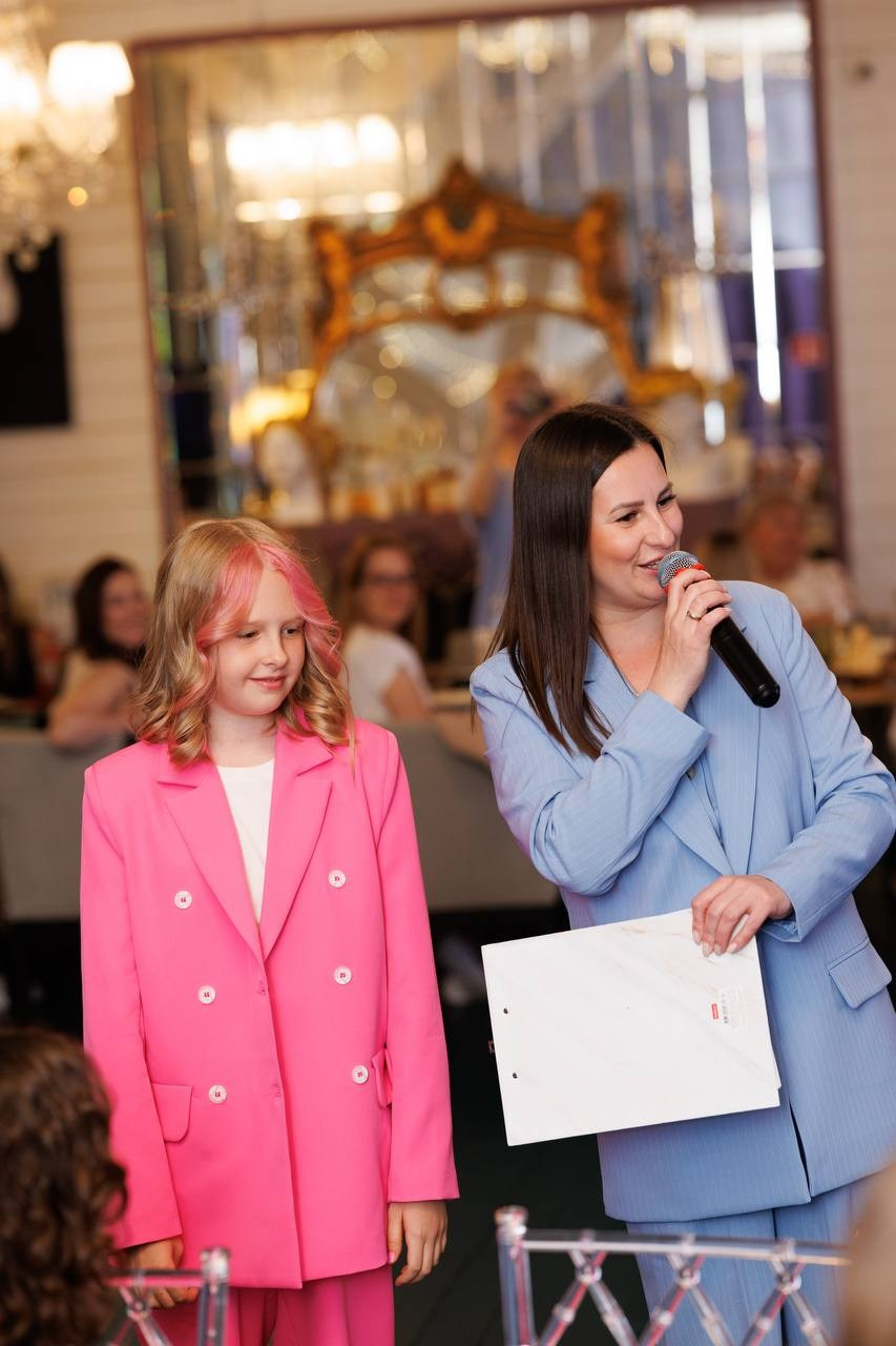 Выпускной 4 класс. Ведущий на свадьбу юбилей корпоратив в Москве и МО Светлана Винокурова