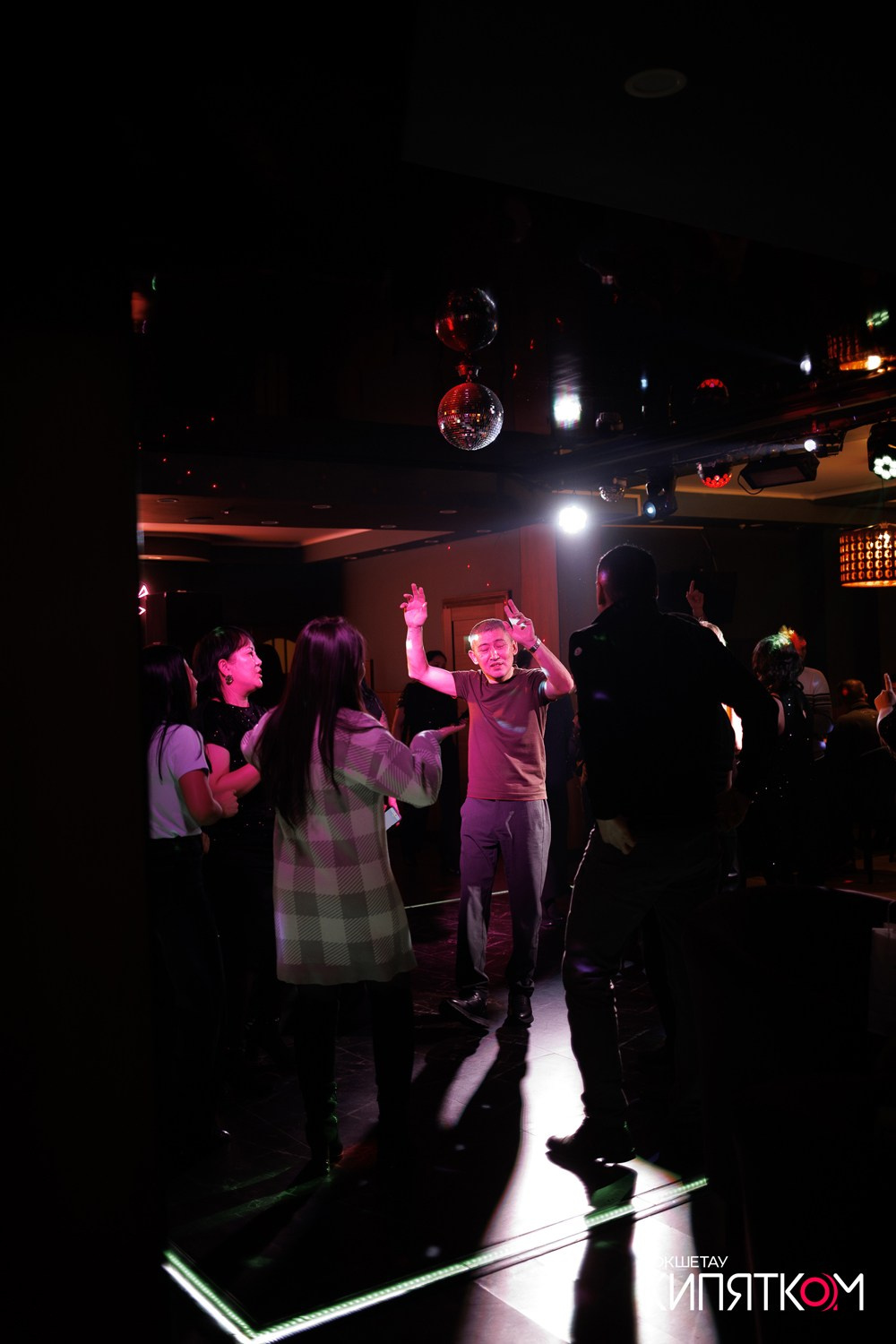 JAMAICA. КИПЯТКОМ КОКШЕТАУ