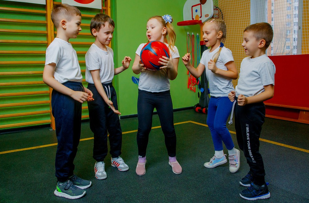 выпускные альбомы Йошкар-Ола, выпускные фотокниги Йошкар-Ола, видеосъемка выпускных Йошкар-Ола, выпускной Йошкар-Ола, оператор на выпускной Йошкар-ола, видеограф Йошкар-Ола, фотограф Йошкар-Ола, видеосъемка детских утренников Йошкар-Ола, фотосъемка детских утренников Йошкар-Ола, альбомы Йошкар-Ола, выпускные папки Йошкар-Ола, простые выпускные альбомы Йошкар-Ола, дешевые выпускные альбомы Йошкар-Ола, недорогие выпускные альбомы Йошкар-Ола