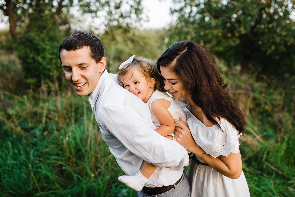 Женя+Оля=Симона