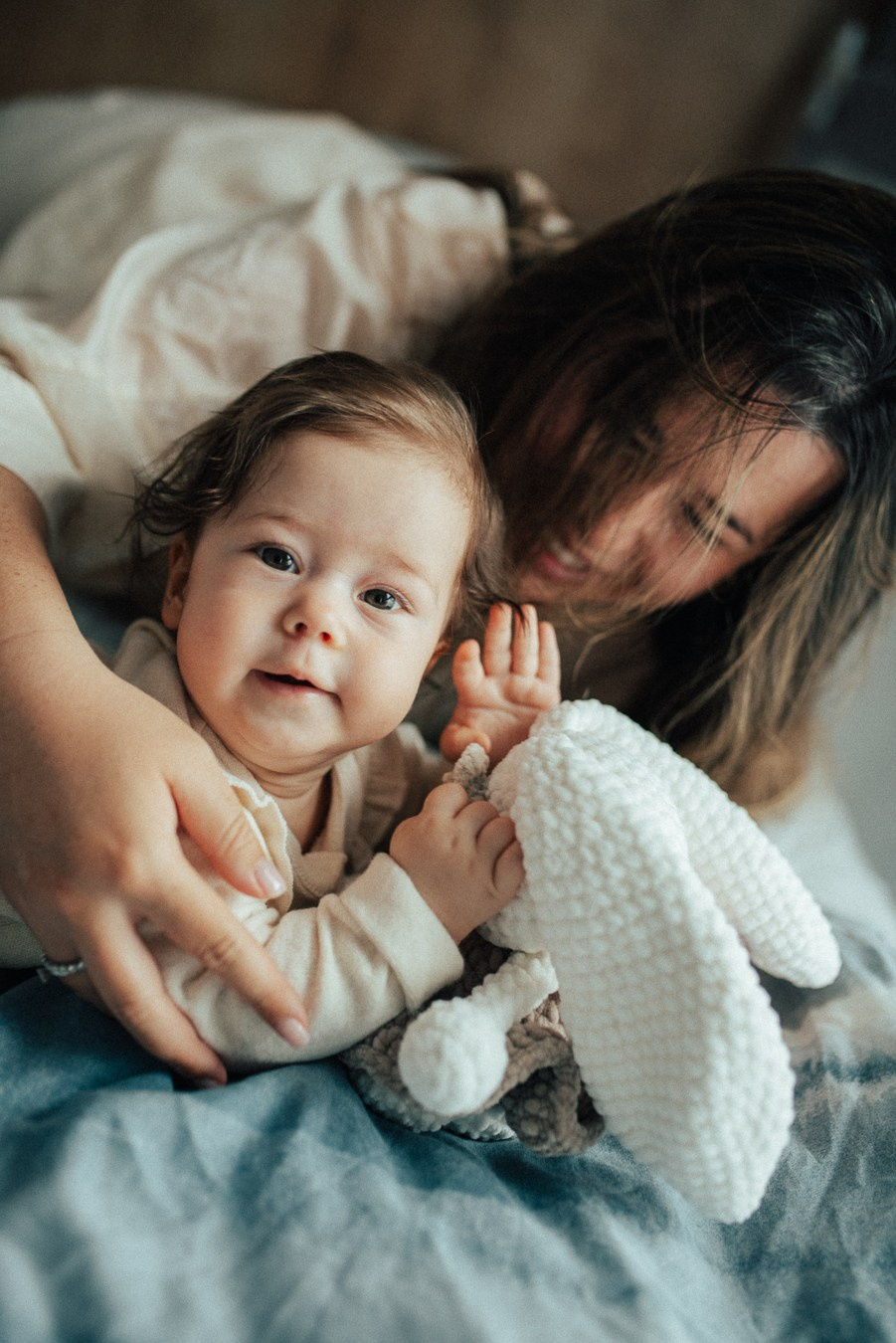 Саша, Катя, Мирослава и бабушка | дома