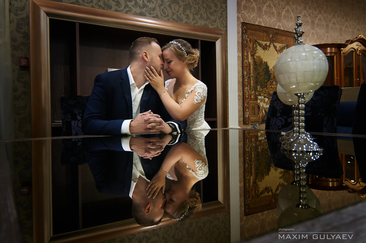 Свадебная фотосессия в мебельном салоне Calipso