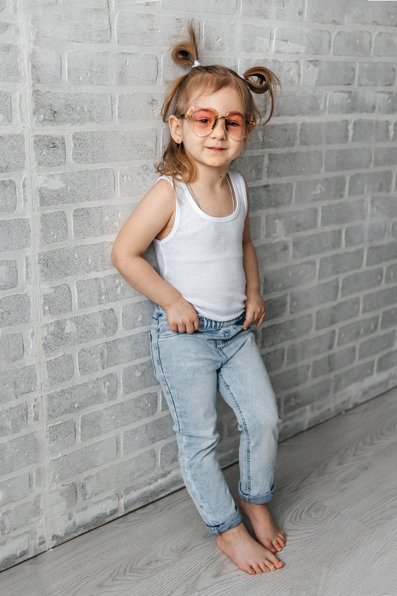 Минимализм / портреты + ЧБ. Детский фотограф, выпускные альбомы в Нижнем Новгороде Бодягина Мария