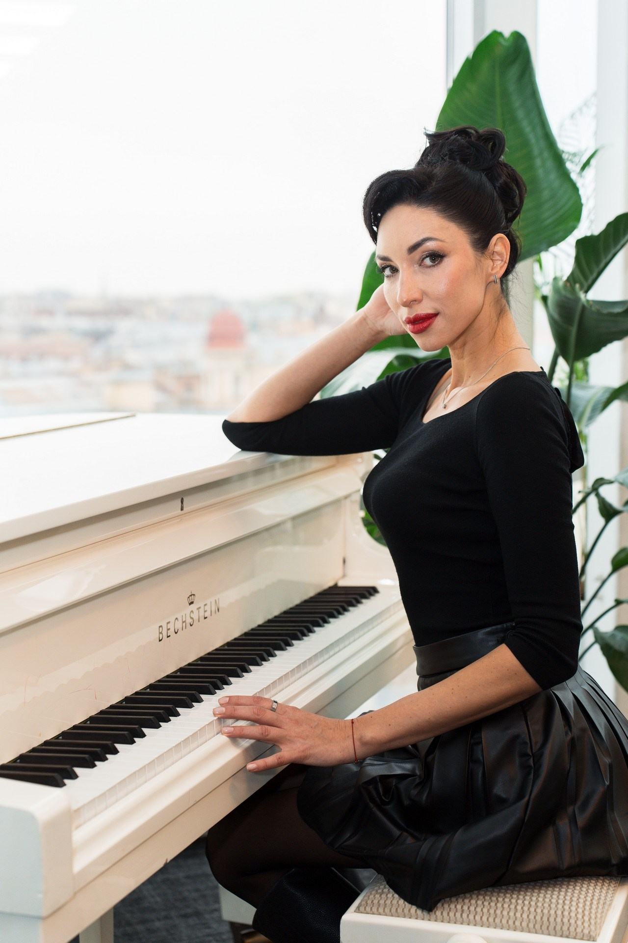 Русьпушнина. Репортажная съёмка в Санкт-Петербурге, Константин Петров