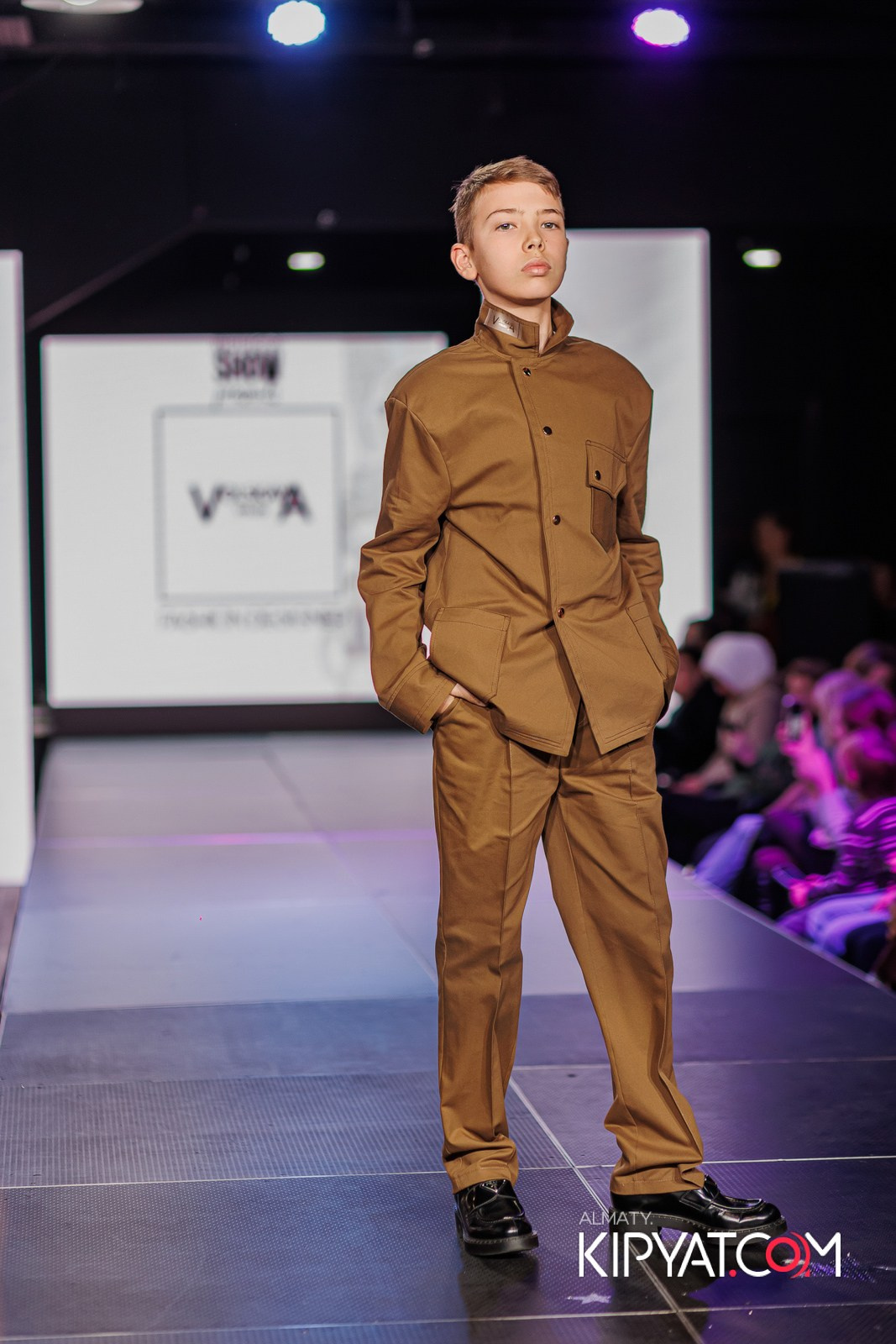 JUNIOR MODELS SHOW В РАМКАХ БЛАГОТВОРИТЕЛЬНОГО ПРОЕКТА МОДА ЗА СЧАСТЬЕ ДЕТЕЙ. КИПЯТКОМ АЛМАТЫ!