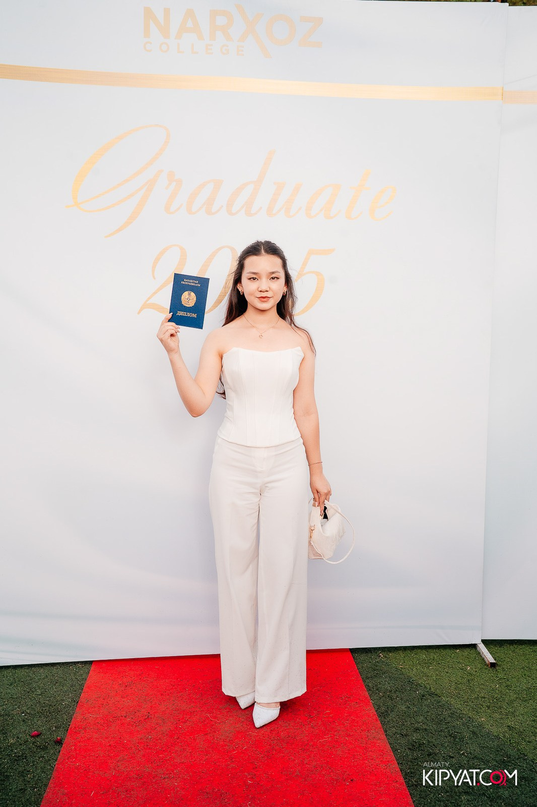 ВРУЧЕНИЕ ДИПЛОМОВ — НАРХОЗ КОЛЛЕДЖ. Part 1. КИПЯТКОМ АЛМАТЫ!