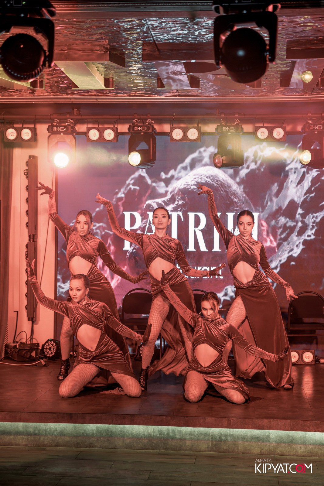 ПРЕЗЕНТАЦИЯ ЖУРНАЛА «VELLURE». КИПЯТКОМ АЛМАТЫ!