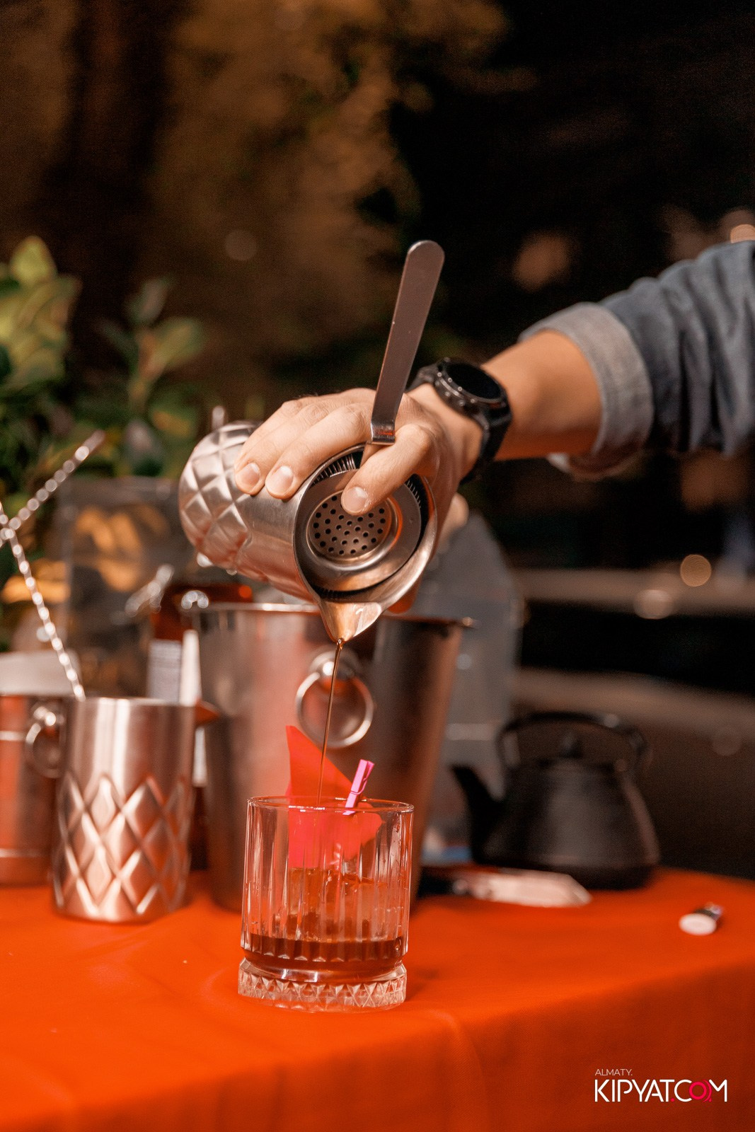 OLOVO BAR НА ДОСТЫК. КИПЯТКОМ АЛМАТЫ!