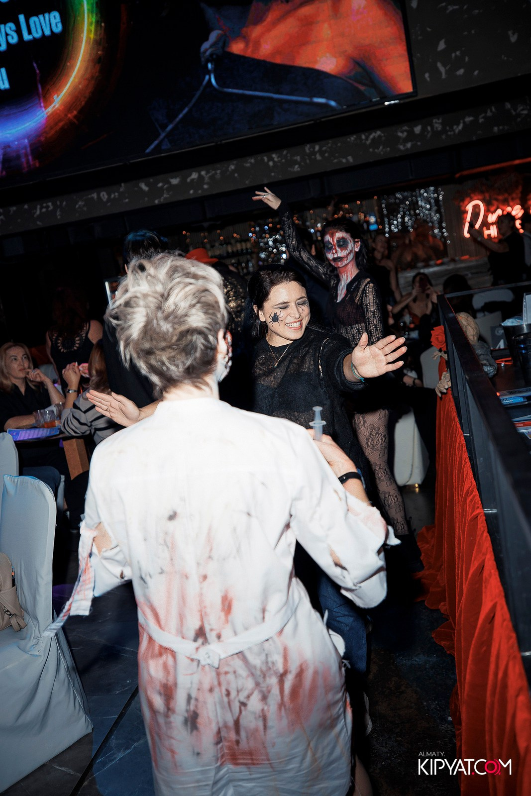 МУЗЫКАЛЬНОЕ ЛОТО В HIT RETRO. КИПЯТКОМ АЛМАТЫ!