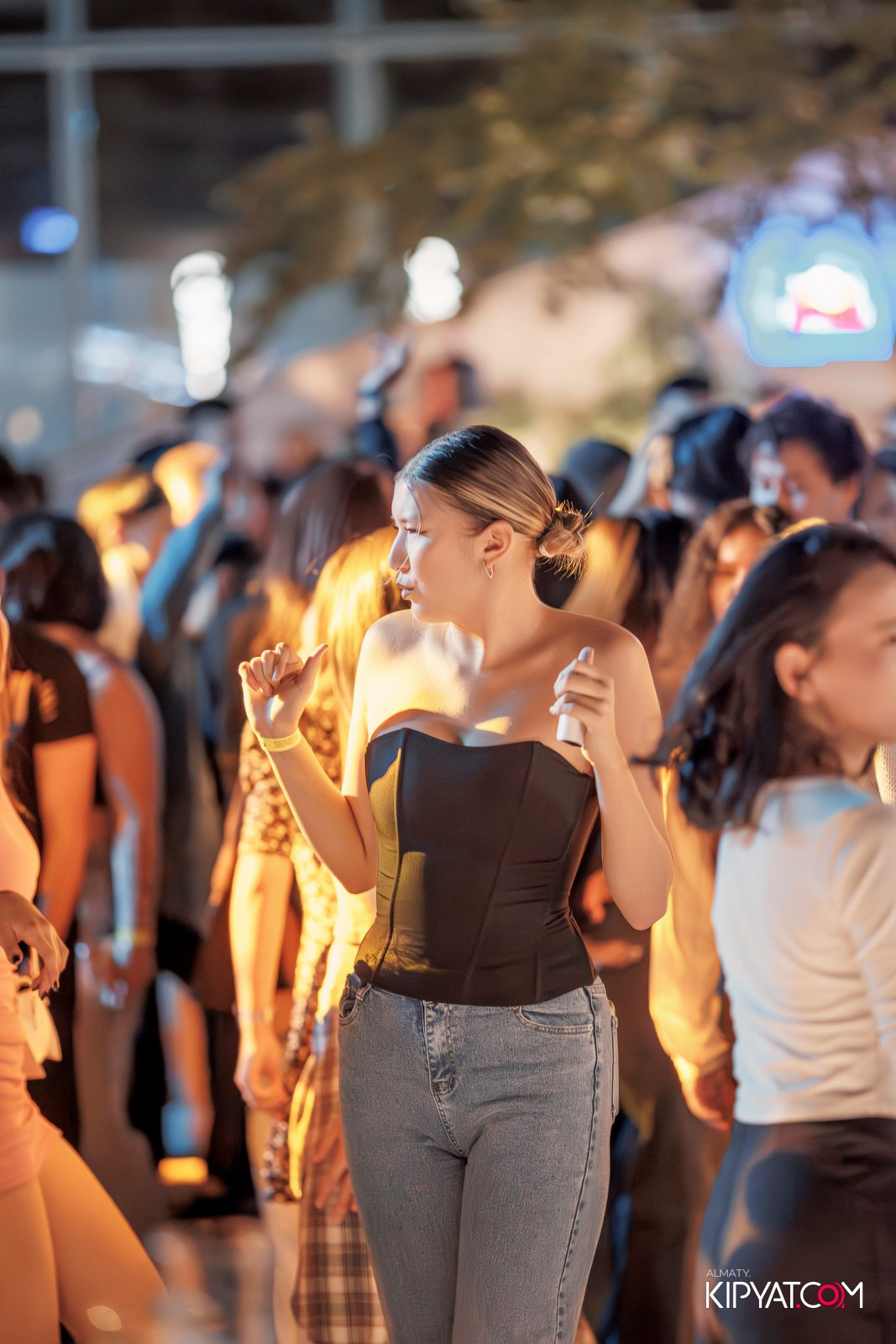 EVENT BAR. КИПЯТКОМ АЛМАТЫ!