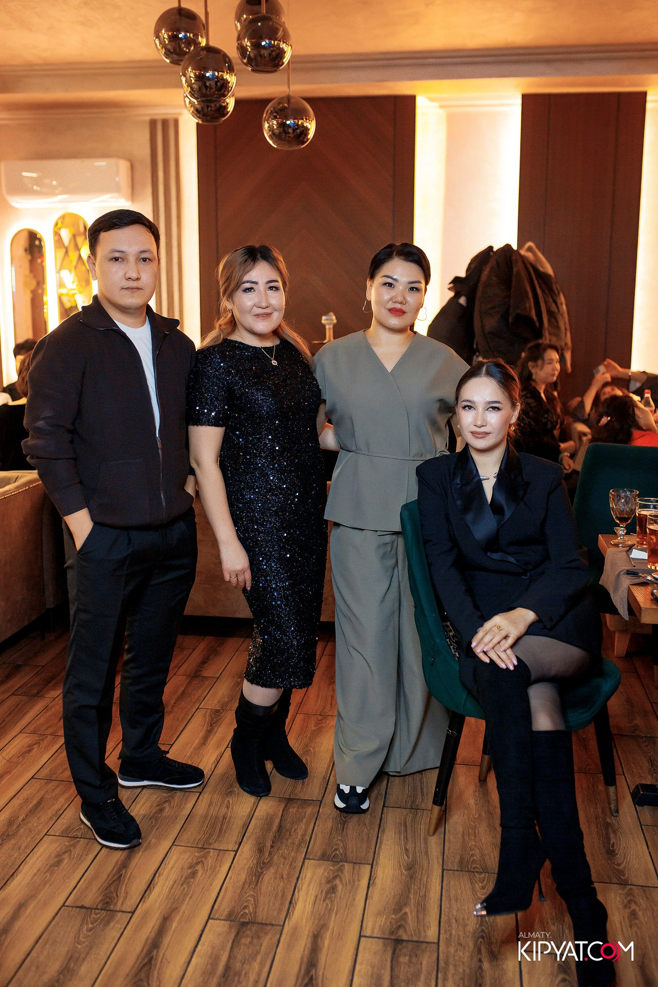 КАФЕ ЖАСМИН НА МОМЫШУЛЫ. КИПЯТКОМ АЛМАТЫ! Фотосъемка мероприятий в Алматы