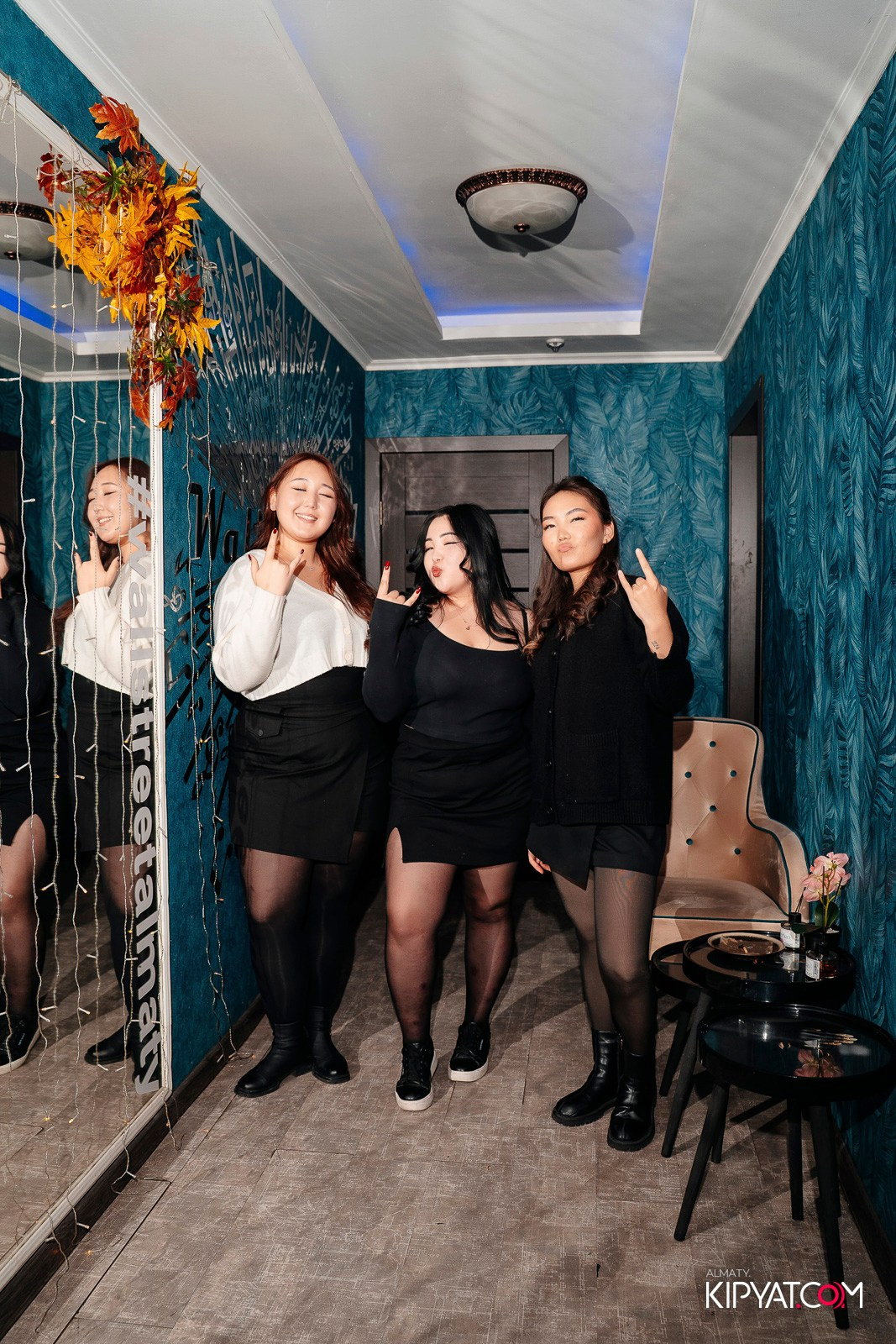 HALLOWEEN PARTY — THE WALL STREET. КИПЯТКОМ АЛМАТЫ!