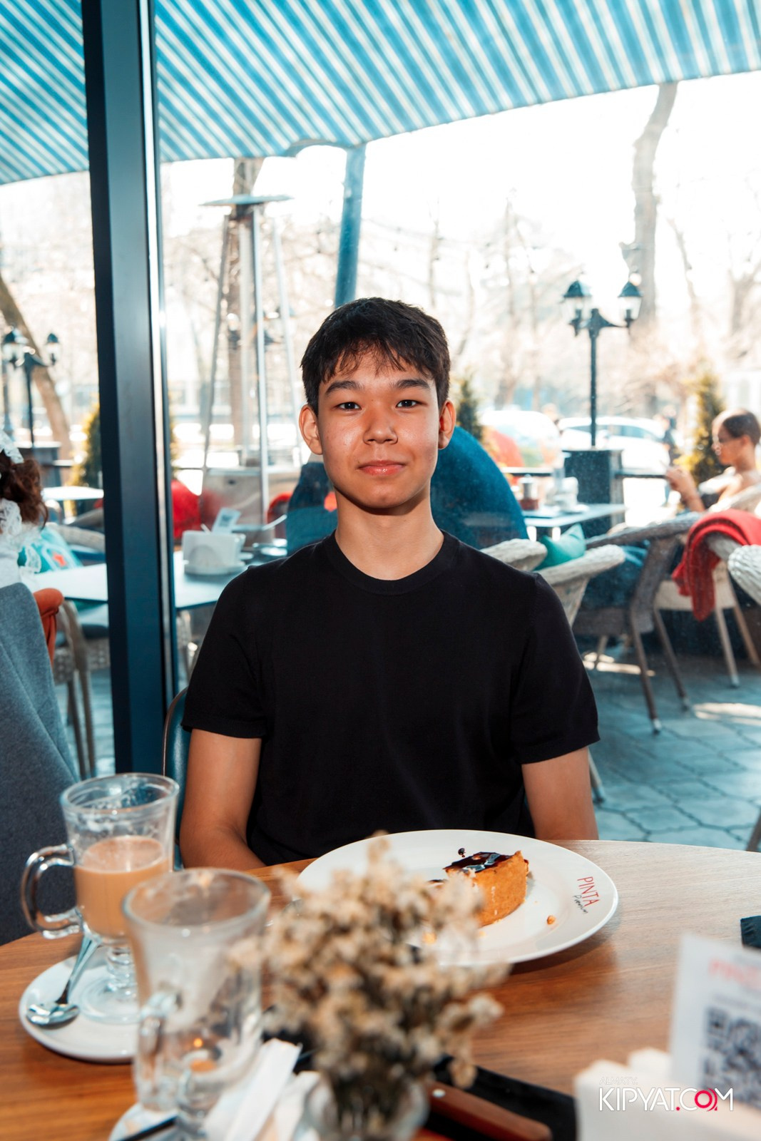 ПИНТА PREMIUM. КИПЯТКОМ АЛМАТЫ! Фотосъемка мероприятий в Алматы