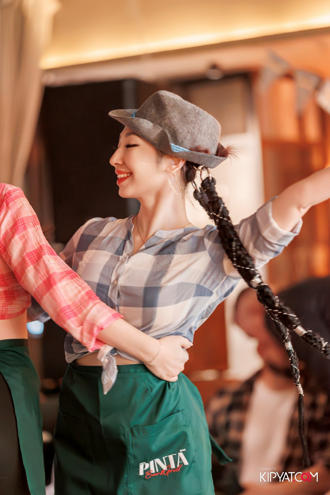 OKTOBERFEST — ПИНТА MEGA ALMA-ATA. КИПЯТКОМ АЛМАТЫ!