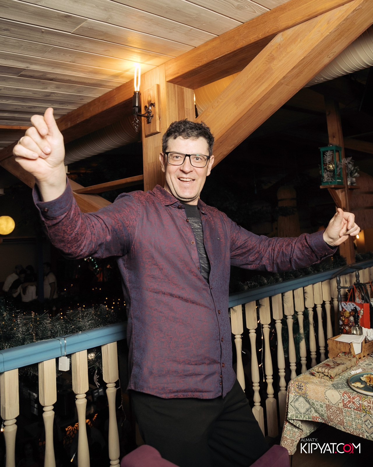 ГРУЗИНСКИЙ ДВОР НА КАБАНБАЙ БАТЫРА. КИПЯТКОМ АЛМАТЫ!